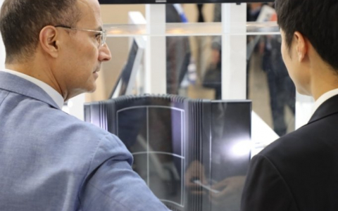 레이언스, 유럽 최대 영상의학회 ECR에서 휘어지는 엑스레이 디텍터 첫 선